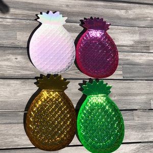 Stackable Pineapple Serving Trays - 4 Piece Set